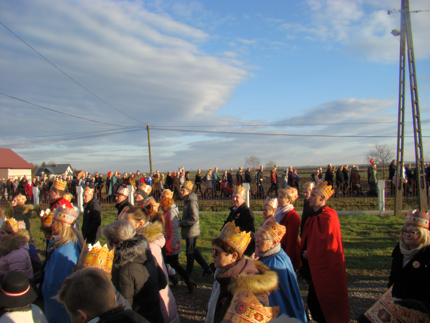 https://test.ugorly.pl/blog/2018/01/10/orszak-trzech-kroli-w-malkowicach/p1c3g2u4ckbaq13jj5ru1p1211old/
