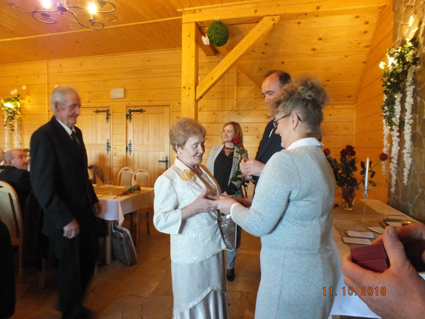https://test.ugorly.pl/blog/2018/10/15/jubileusz-50-lecia-pozycia-malzenskiego-w-gminie-orly-2/p1cpra53l12hb1p9baaromf1atkv/