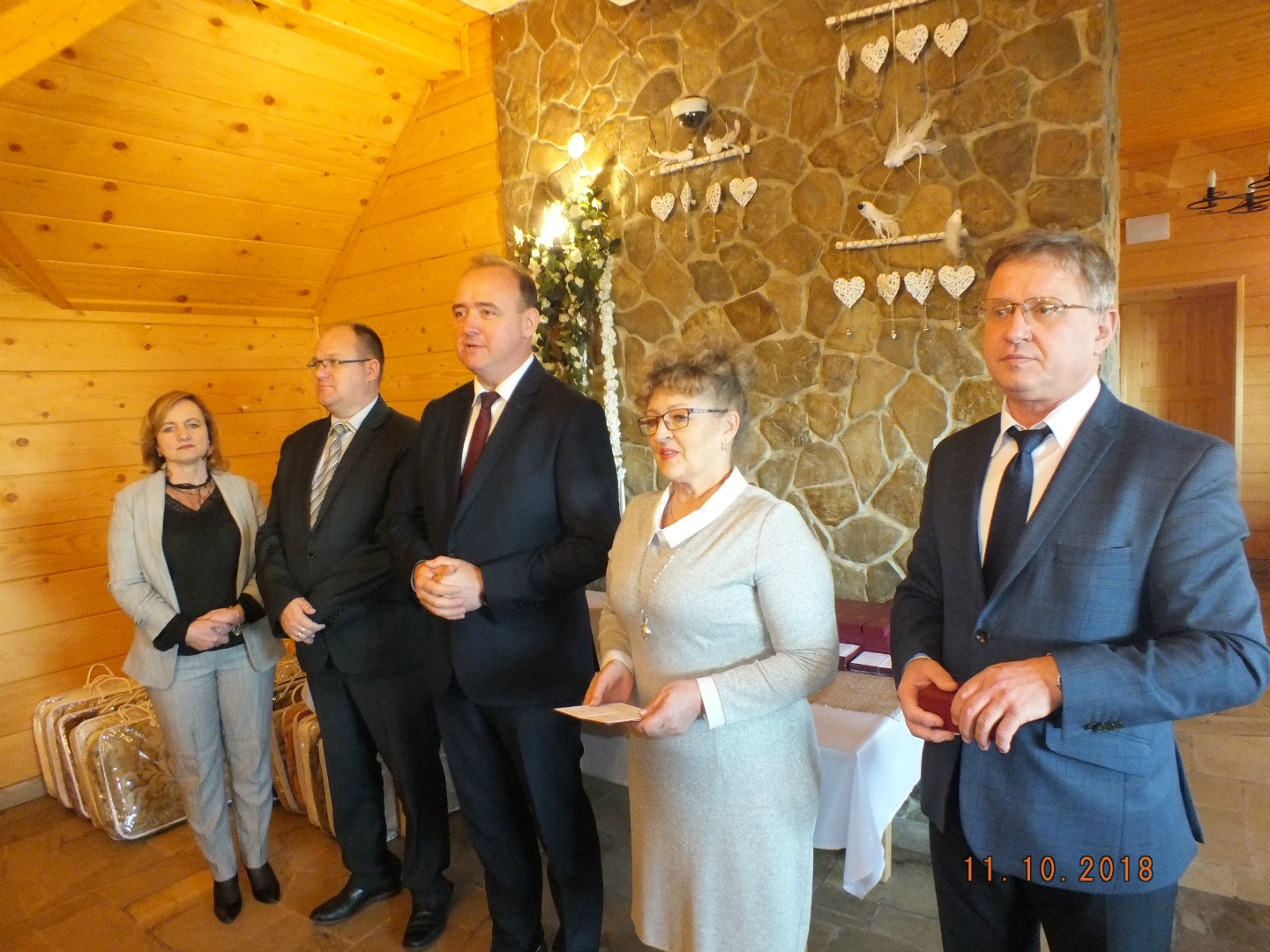 https://test.ugorly.pl/blog/2018/10/15/jubileusz-50-lecia-pozycia-malzenskiego-w-gminie-orly-2/p1cpra53l14t915n818e4uac1vh5c/