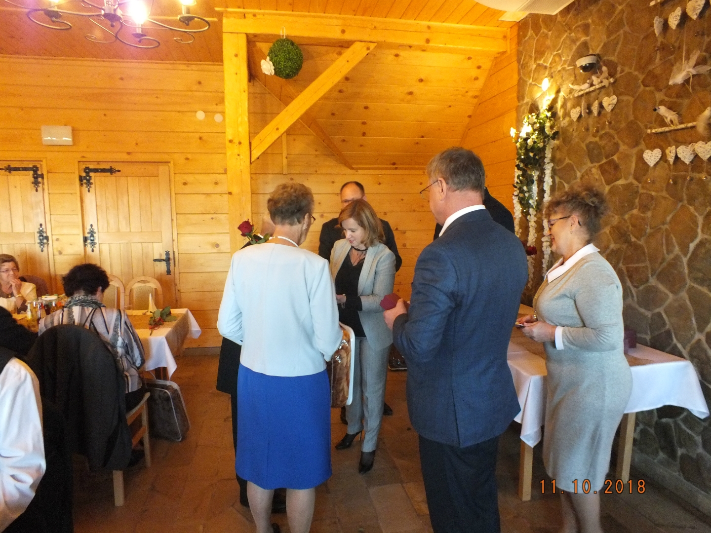 https://test.ugorly.pl/blog/2018/10/15/jubileusz-50-lecia-pozycia-malzenskiego-w-gminie-orly-2/p1cpra53l18po1ok81sfj13si1roip/