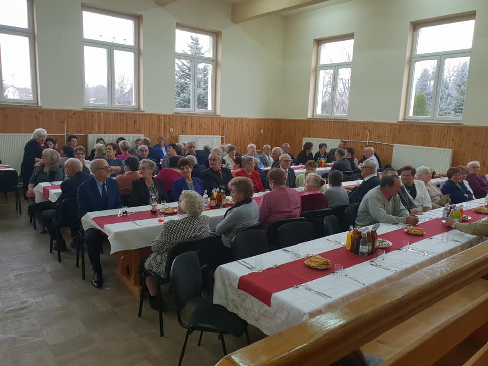 https://test.ugorly.pl/blog/2018/11/27/spotkanie-seniorow/p1ctaemliofp9ts917ph7kp1q7d5/