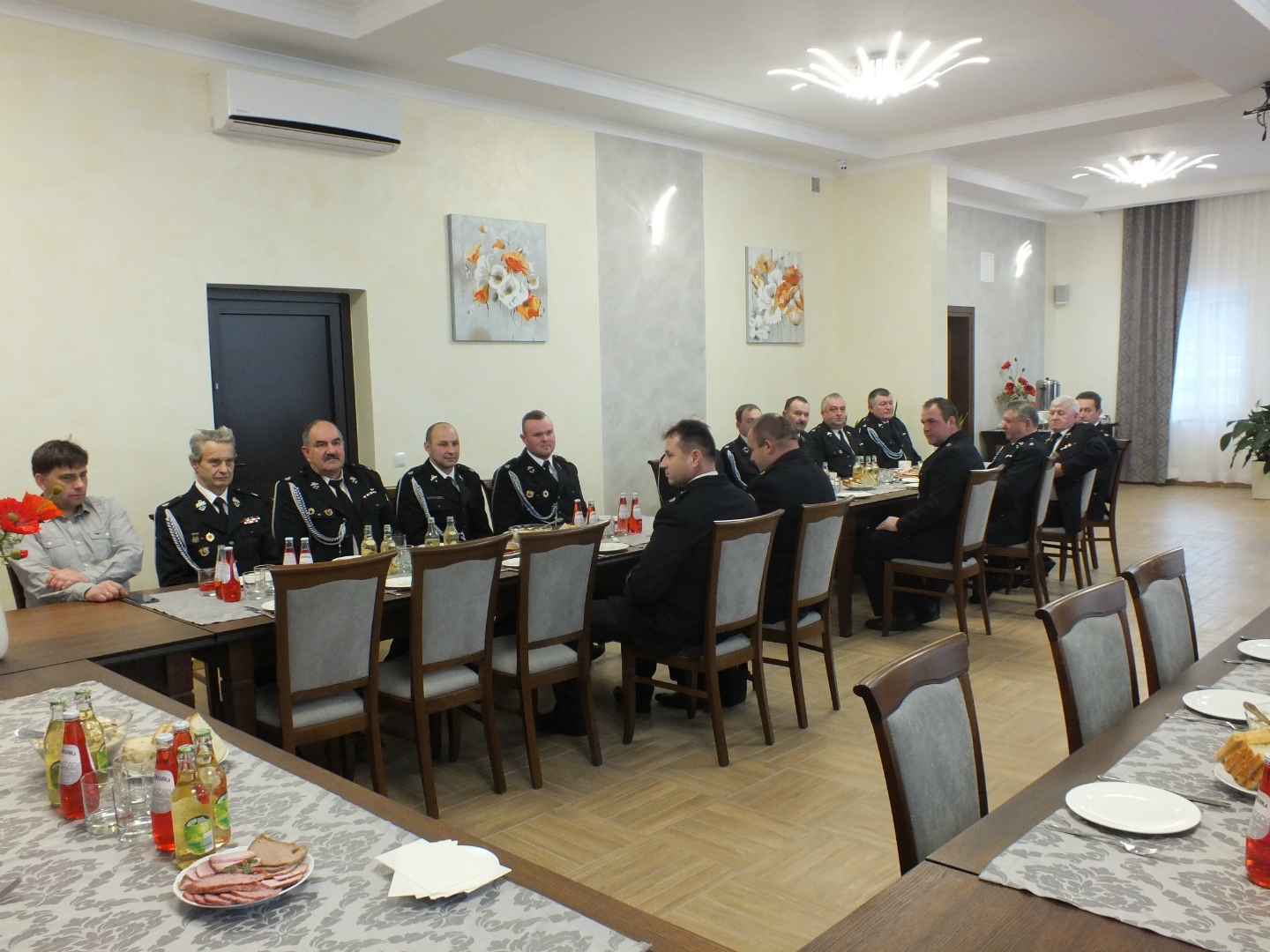 https://test.ugorly.pl/blog/2018/12/18/spotkanie-oplatkowe-osp/p1cv0drq511vluufjukf13t3aksa/