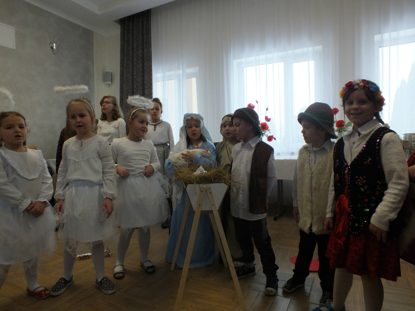 https://test.ugorly.pl/blog/2018/12/20/sesja-wigilijna-rady-gminy-orly-3/p1cv5u4m6q3g61nug1t5m13dvfd19/