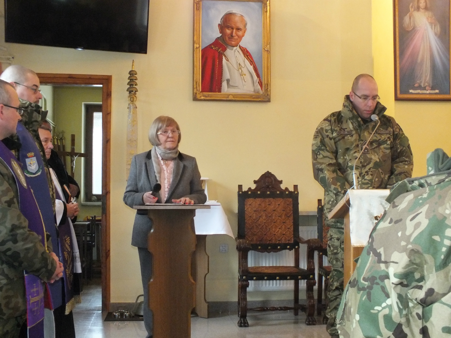 https://test.ugorly.pl/blog/2019/01/17/pochowek-wegierskiego-zolnierza-na-cmentarzuwojennym-w-hantkowicach/p1d1doe8751u1s1rp118keq4k1boh3/