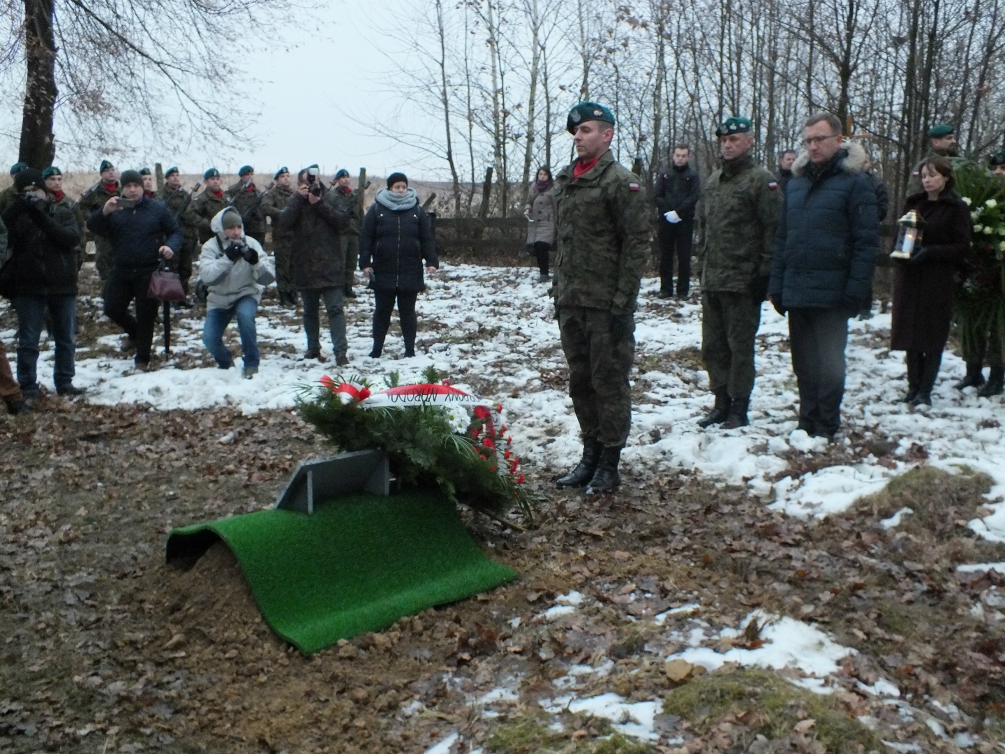 https://test.ugorly.pl/blog/2019/01/17/pochowek-wegierskiego-zolnierza-na-cmentarzuwojennym-w-hantkowicach/p1d1doe8761sd1s04cuo1vlp9agr/