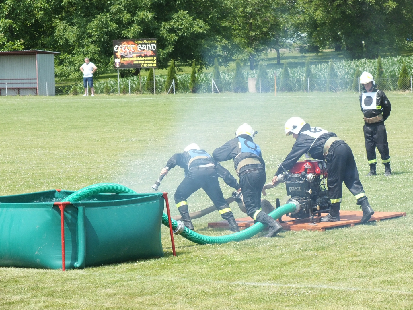 https://test.ugorly.pl/blog/2019/06/17/gminne-zawody-sportowo-pozarnicze-3/p1ddilckfk195bm54103gnq9vt8k/