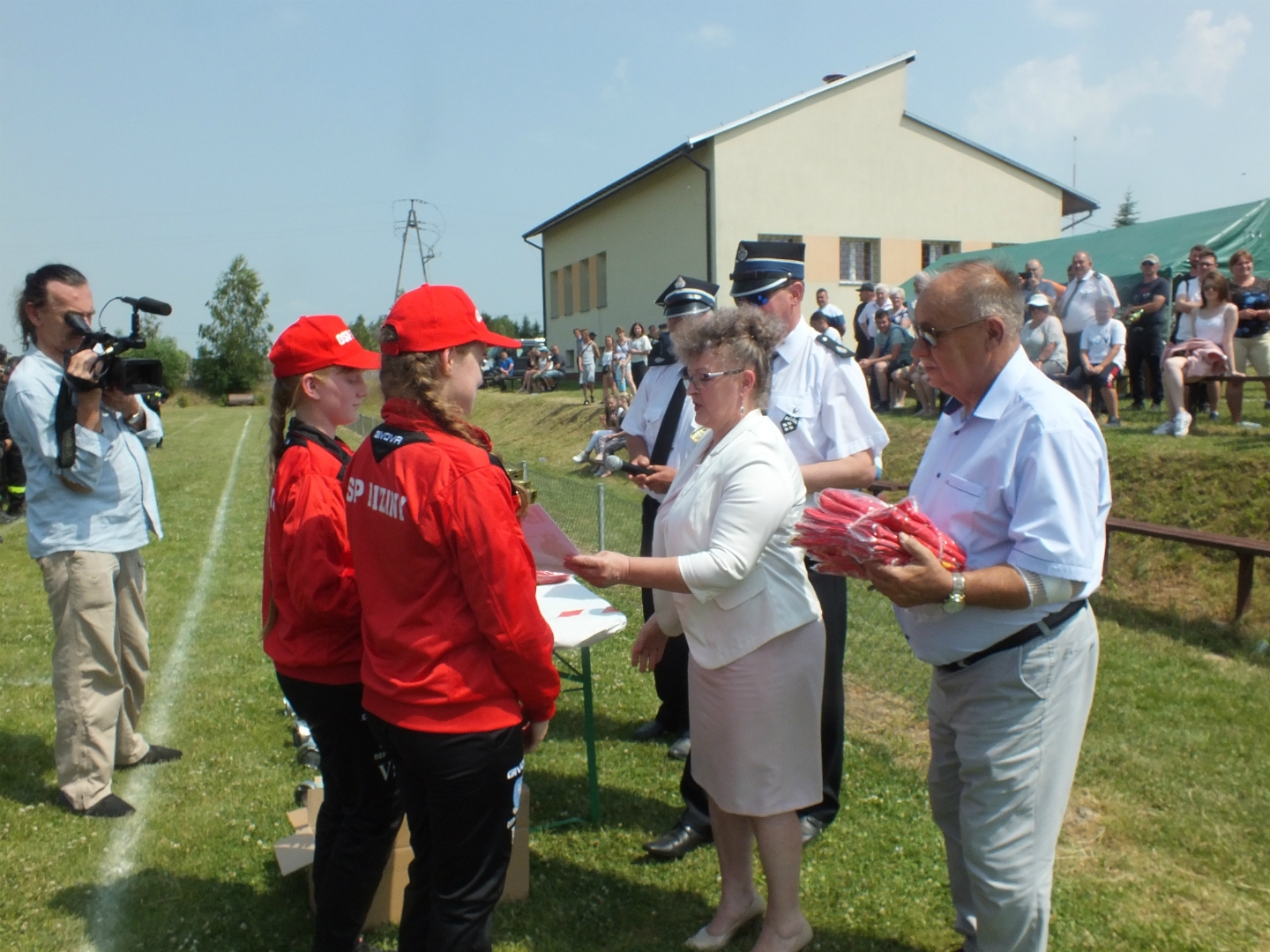 https://test.ugorly.pl/blog/2019/06/17/gminne-zawody-sportowo-pozarnicze-3/p1ddilckfk1pni8g7fq51trq1ious/