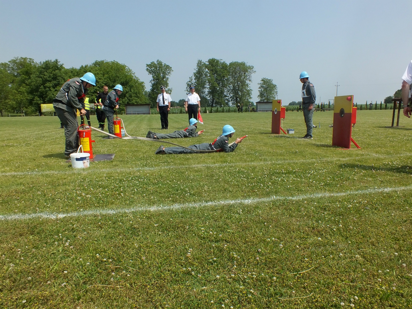 https://test.ugorly.pl/blog/2019/06/17/gminne-zawody-sportowo-pozarnicze-3/p1ddilckfk1shc1m1onr1mp52g1e/