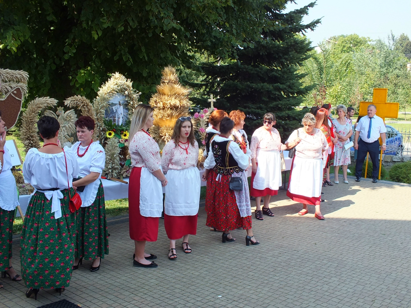 https://test.ugorly.pl/blog/2019/09/03/dozynki-gminne-8/p1djr47iagmg9lnpd8a1c1f8kr1/