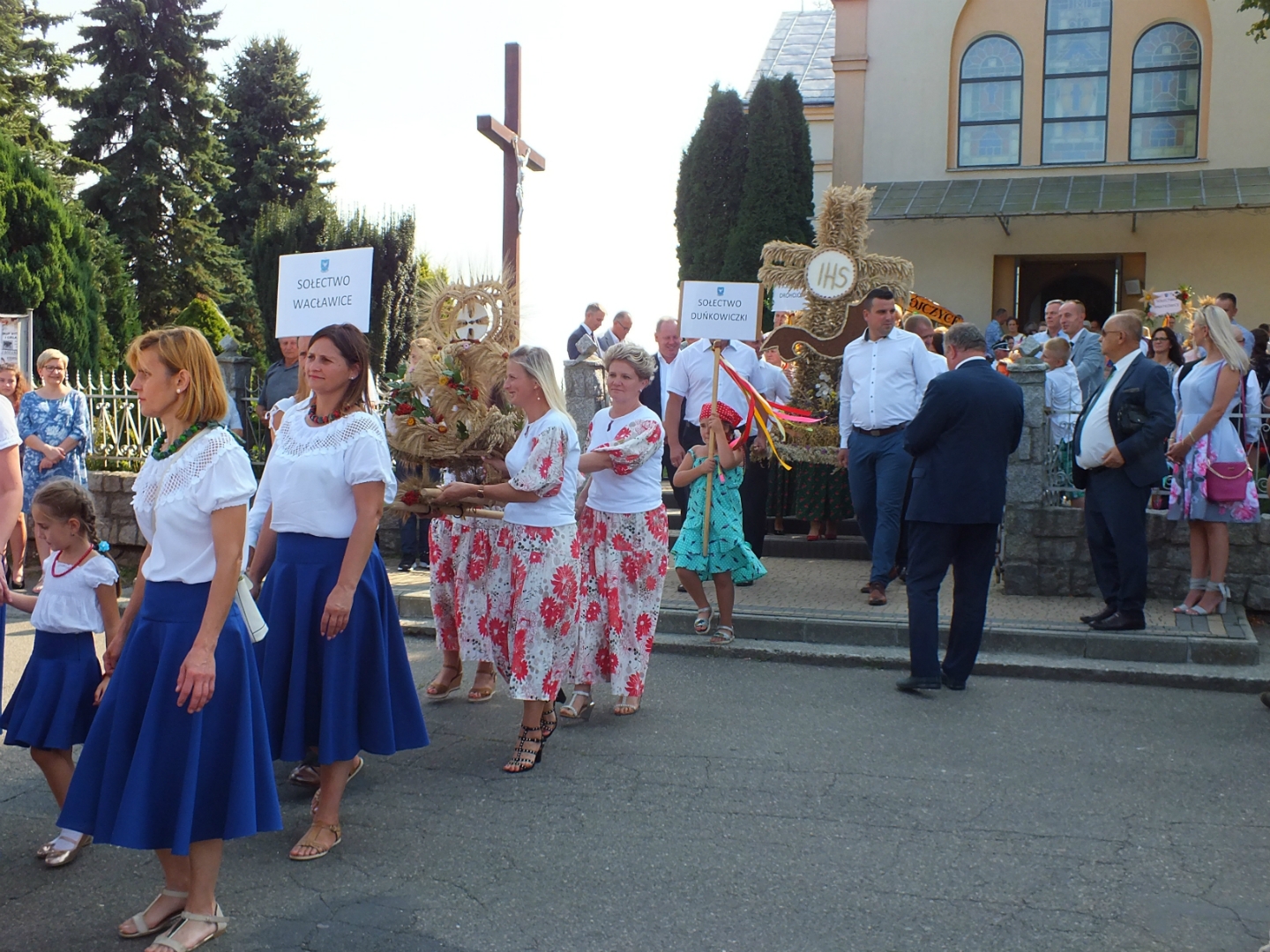 https://test.ugorly.pl/blog/2019/09/03/dozynki-gminne-8/p1djr47iahmbo1ija9gevhcn0n/