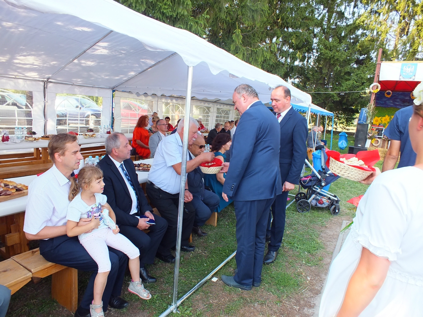 https://test.ugorly.pl/blog/2019/09/03/dozynki-gminne-8/p1djr47iahv8q10fd18el1560161t12/