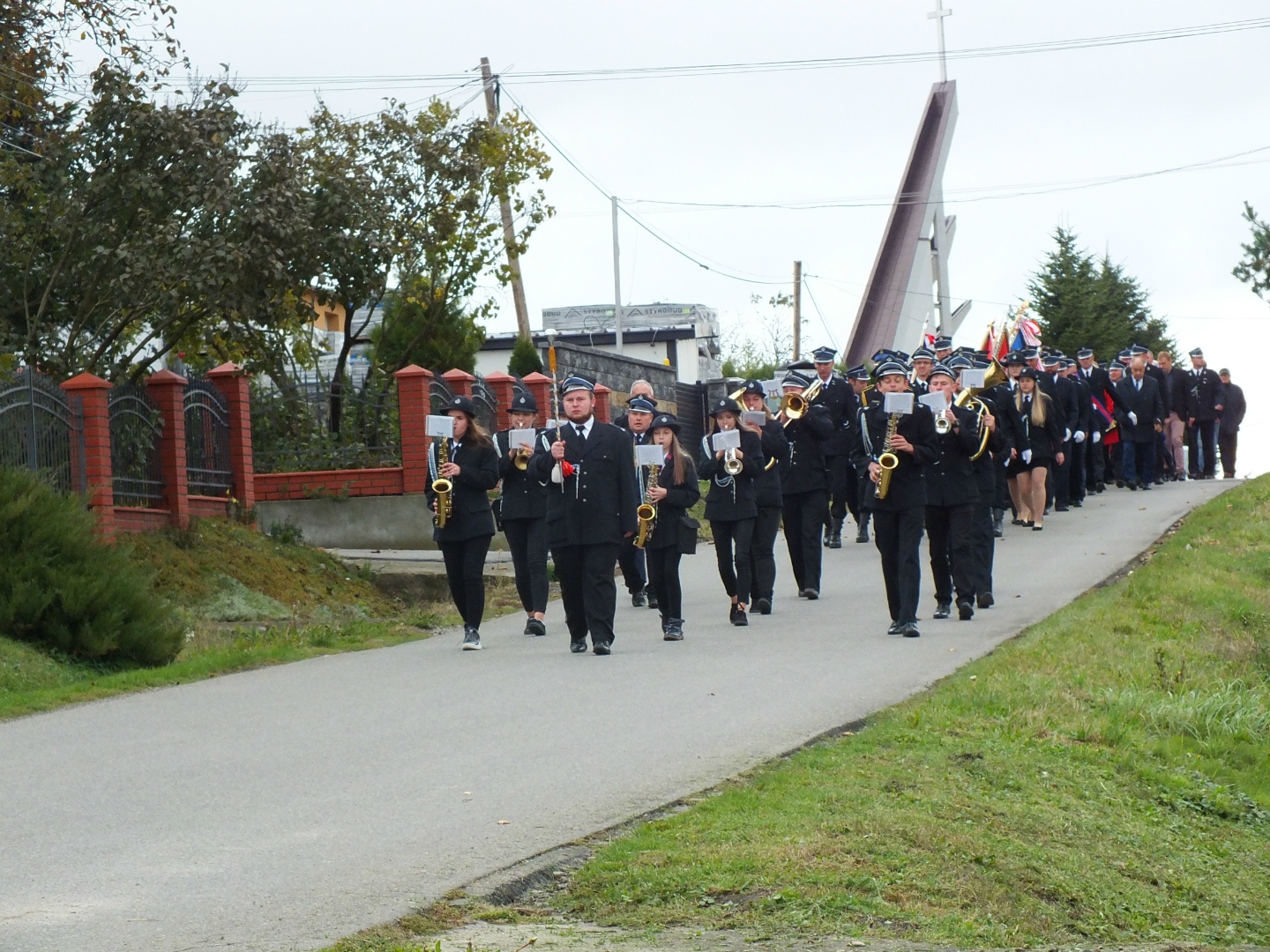 https://test.ugorly.pl/blog/2019/10/08/uroczystosc-poswiecenia-nowego-samochodu-strazackiego-oraz-wejscia-do-ksrg-przez-osp-orly/p1dmo12ca2fjnivbaen1r431us7d/