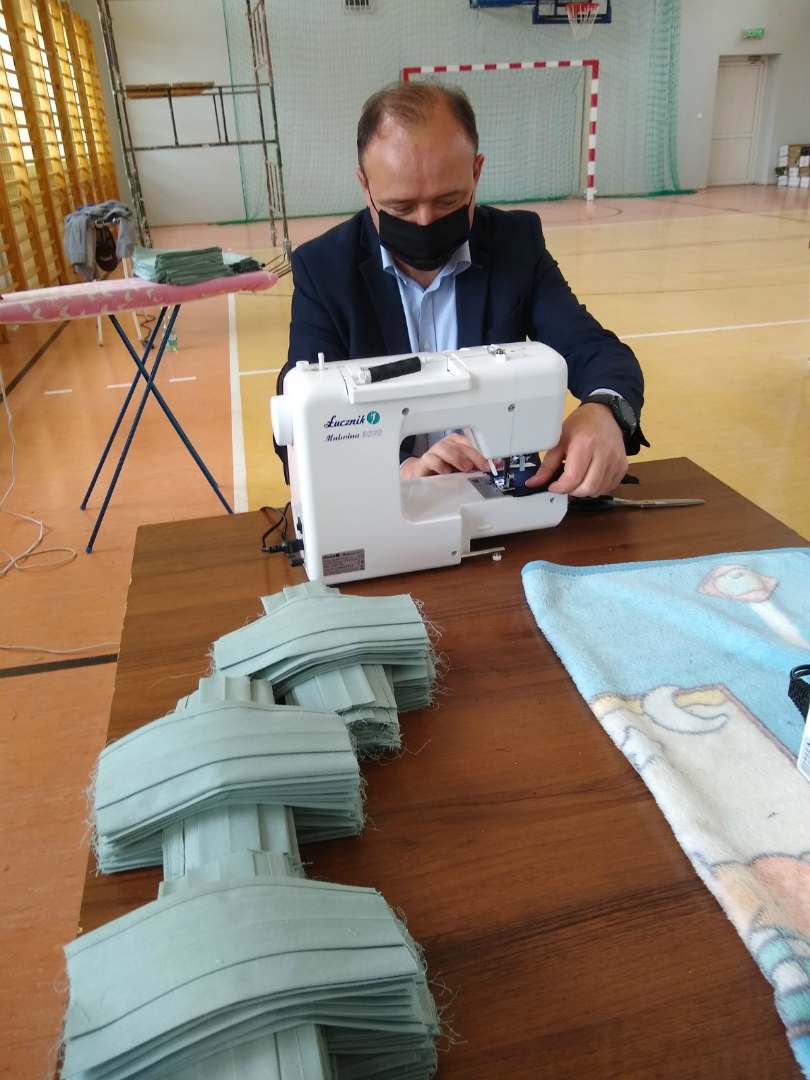 https://test.ugorly.pl/blog/2020/05/26/jestem-pomagam-wspieram/p1e9ac90uorf6510k7c10ph1dt82/