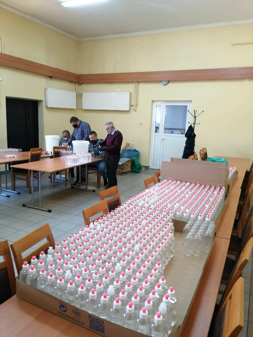 https://test.ugorly.pl/blog/2020/05/26/jestem-pomagam-wspieram/p1e9ac90up1fv1gd614u418f88sf1h/