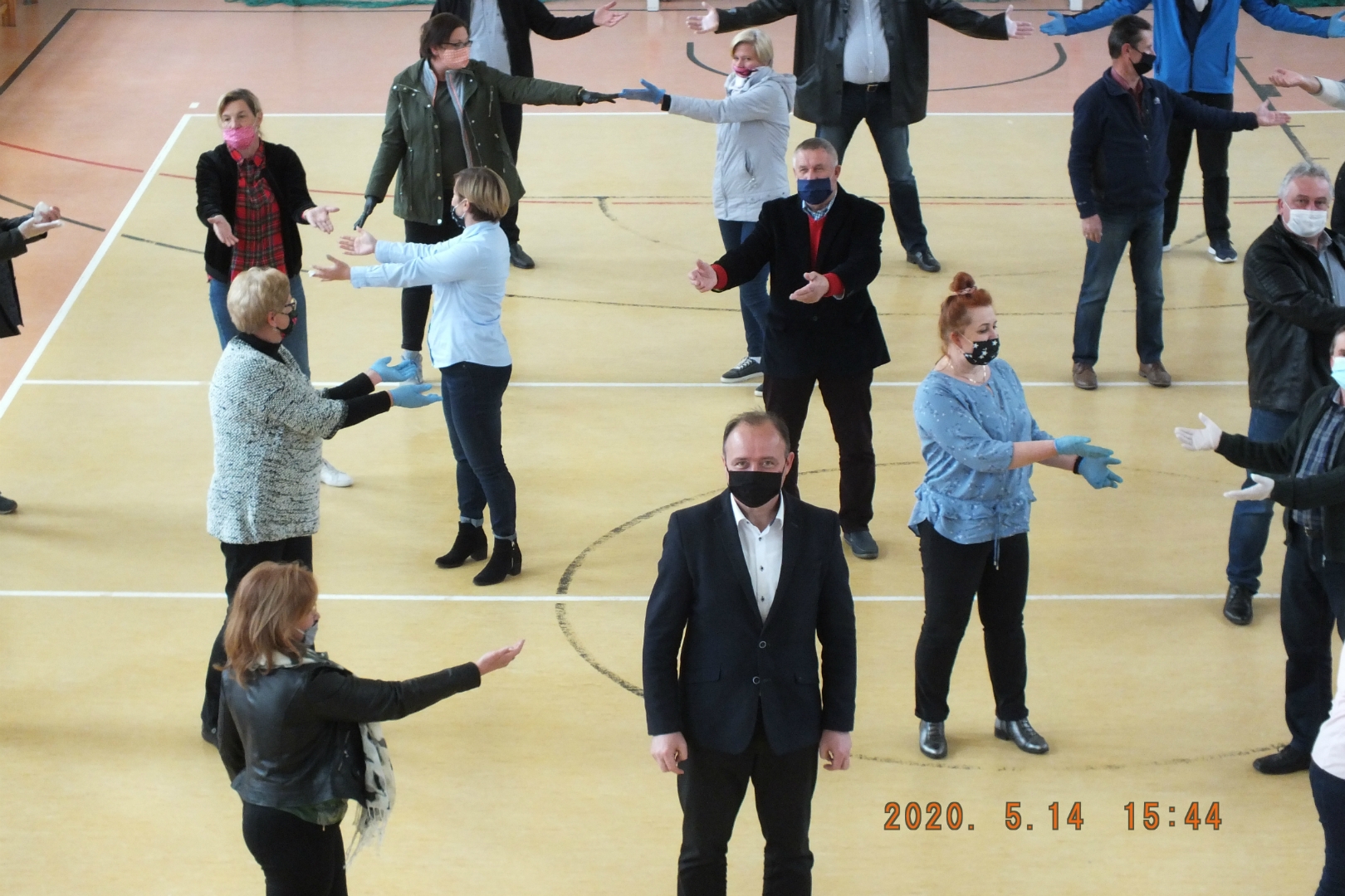 https://test.ugorly.pl/blog/2020/05/26/jestem-pomagam-wspieram/p1e9ac90upciqlsph2msj4197d1n/