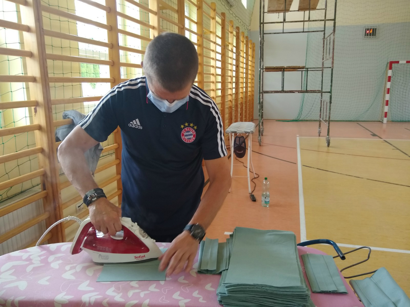 https://test.ugorly.pl/blog/2020/05/26/jestem-pomagam-wspieram/p1e9ac90upg9dm351h8vc5f1lchg/