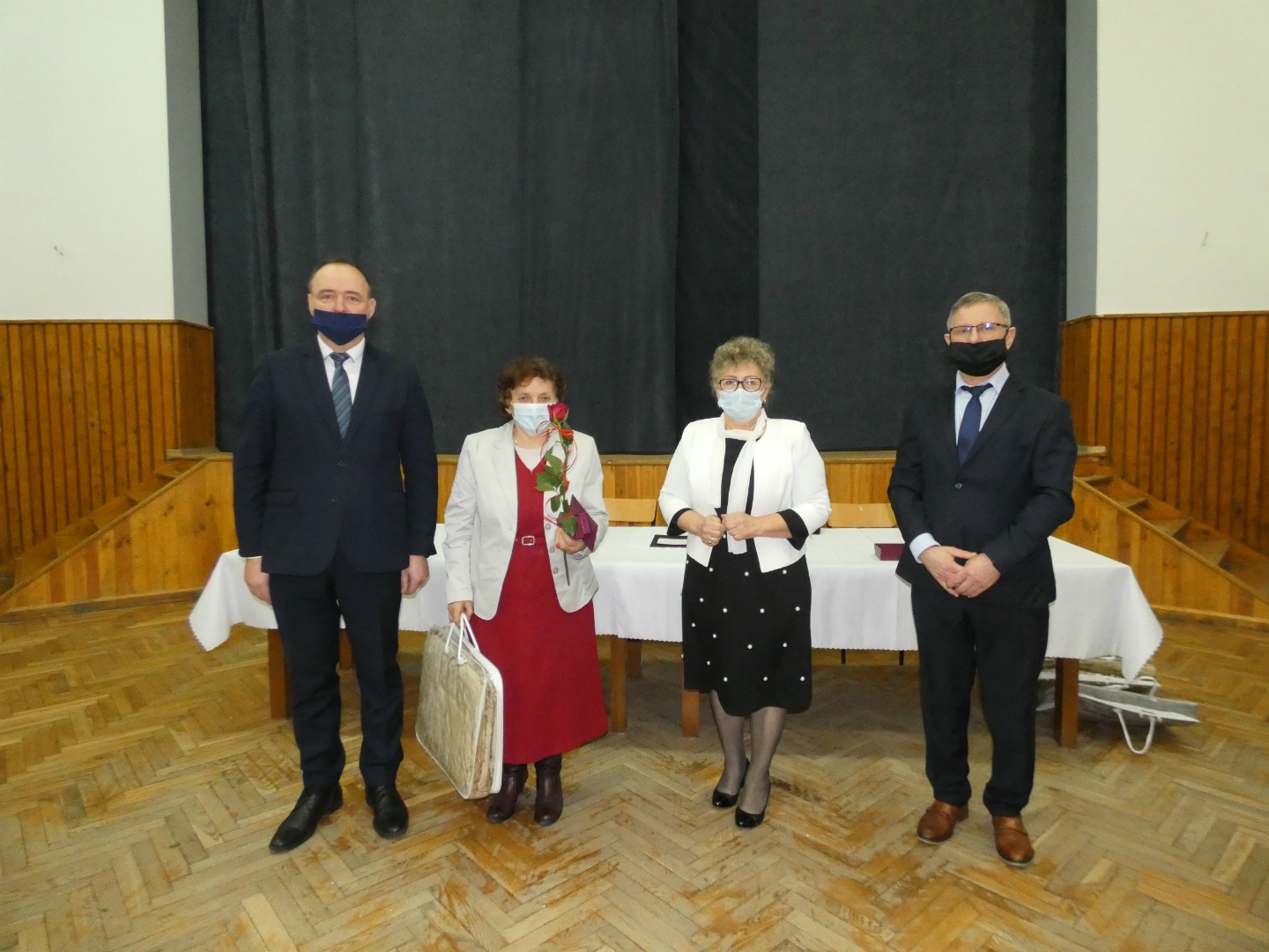 https://test.ugorly.pl/blog/2020/12/23/piekny-jubileusz-pozycia-malzenskiego/p1eq7kiffq1d1e1not2po3q1ac92o/