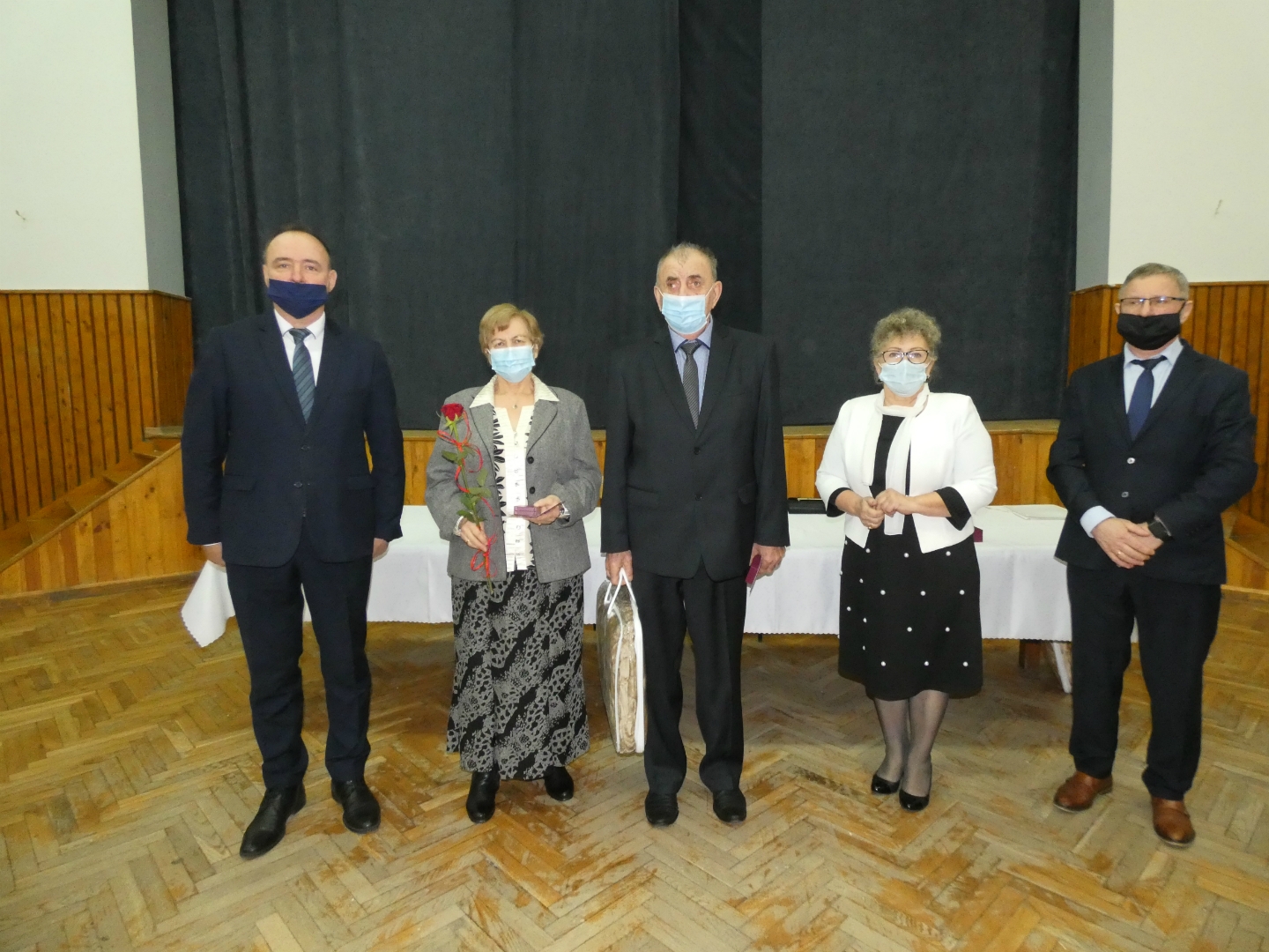 https://test.ugorly.pl/blog/2020/12/23/piekny-jubileusz-pozycia-malzenskiego/p1eq7kiffq1hg21qd96od30v1n542v/