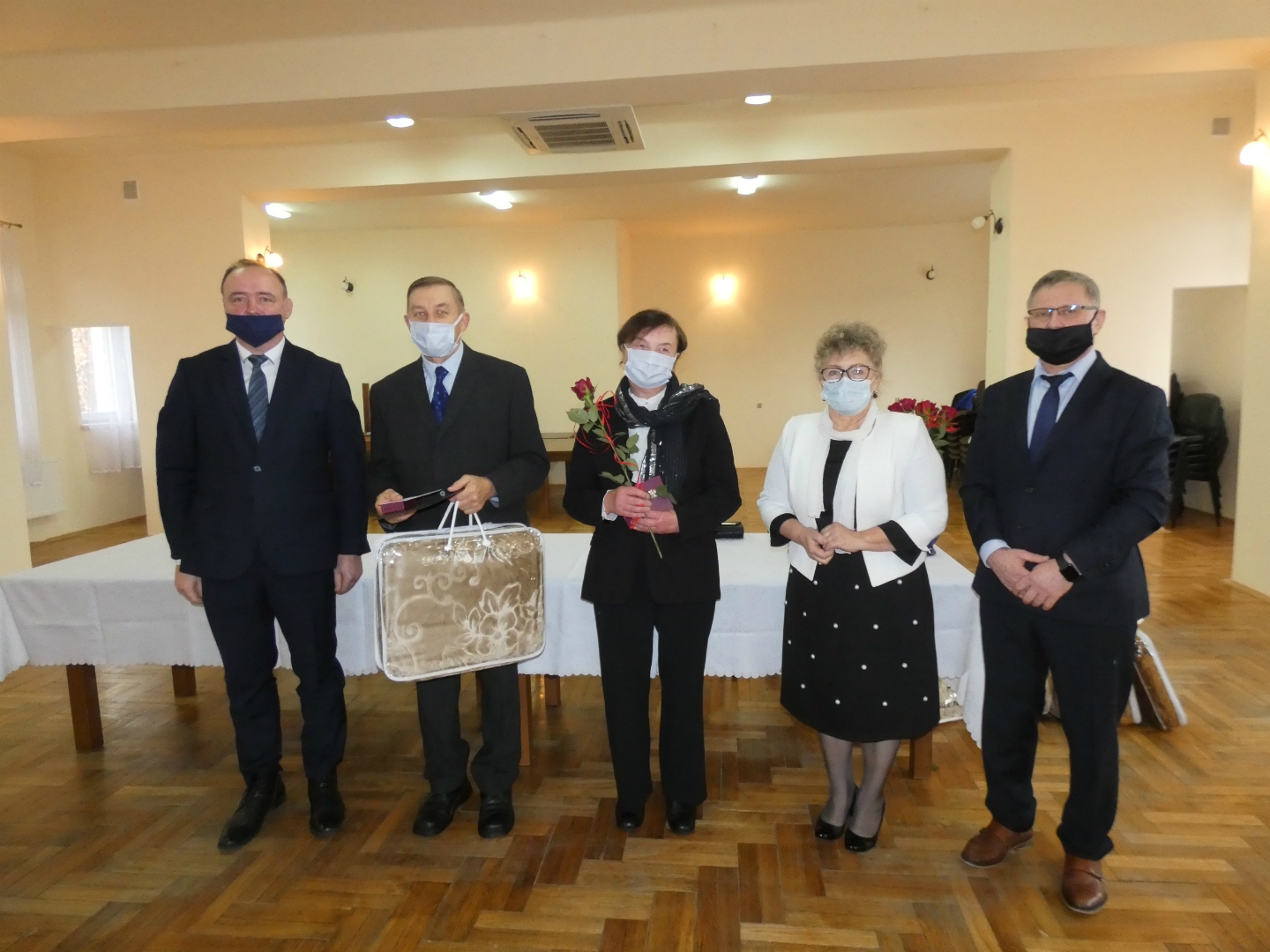 https://test.ugorly.pl/blog/2020/12/23/piekny-jubileusz-pozycia-malzenskiego/p1eq7kiffq65b1r5s1i721q7o9mg23/