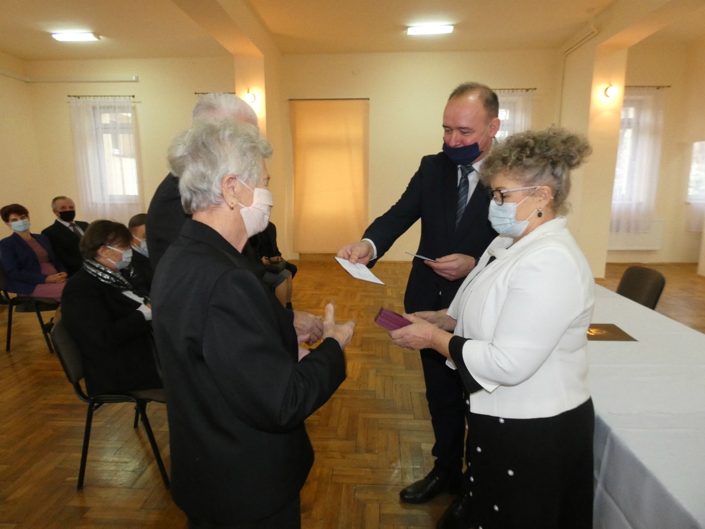 https://test.ugorly.pl/blog/2020/12/23/piekny-jubileusz-pozycia-malzenskiego/p1eq7kiffqdfp192e6321rd01pfm24/